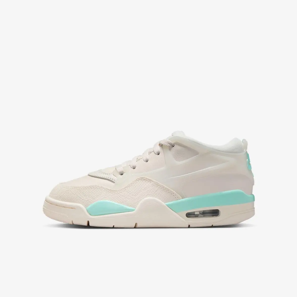 Кроссовки детские Jordan Air Jordan 4 RM SE Sail Snakeskin / Mint Candy (GS) белые HJ5974-100