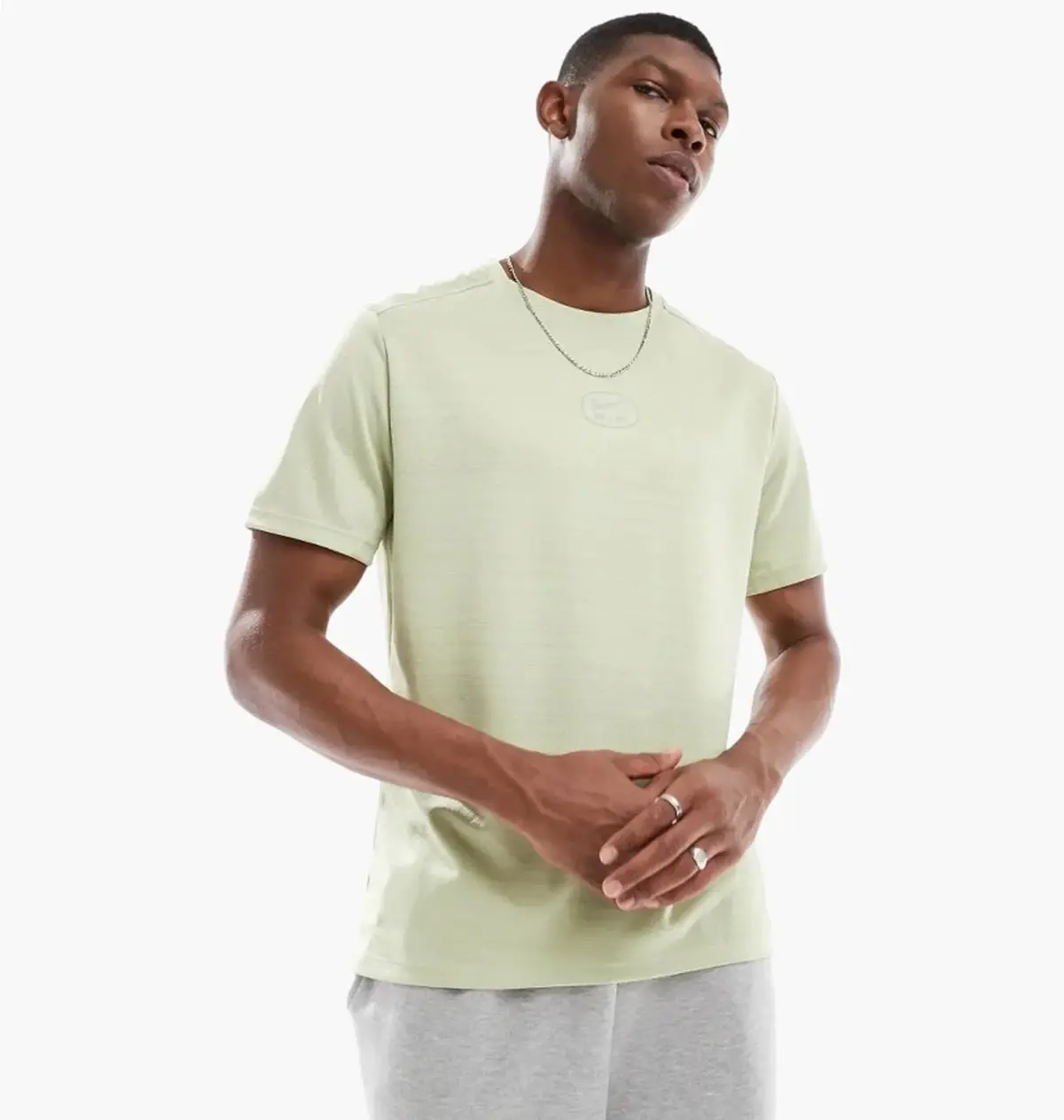 Футболка чоловіча Nike Air Graphic Olive