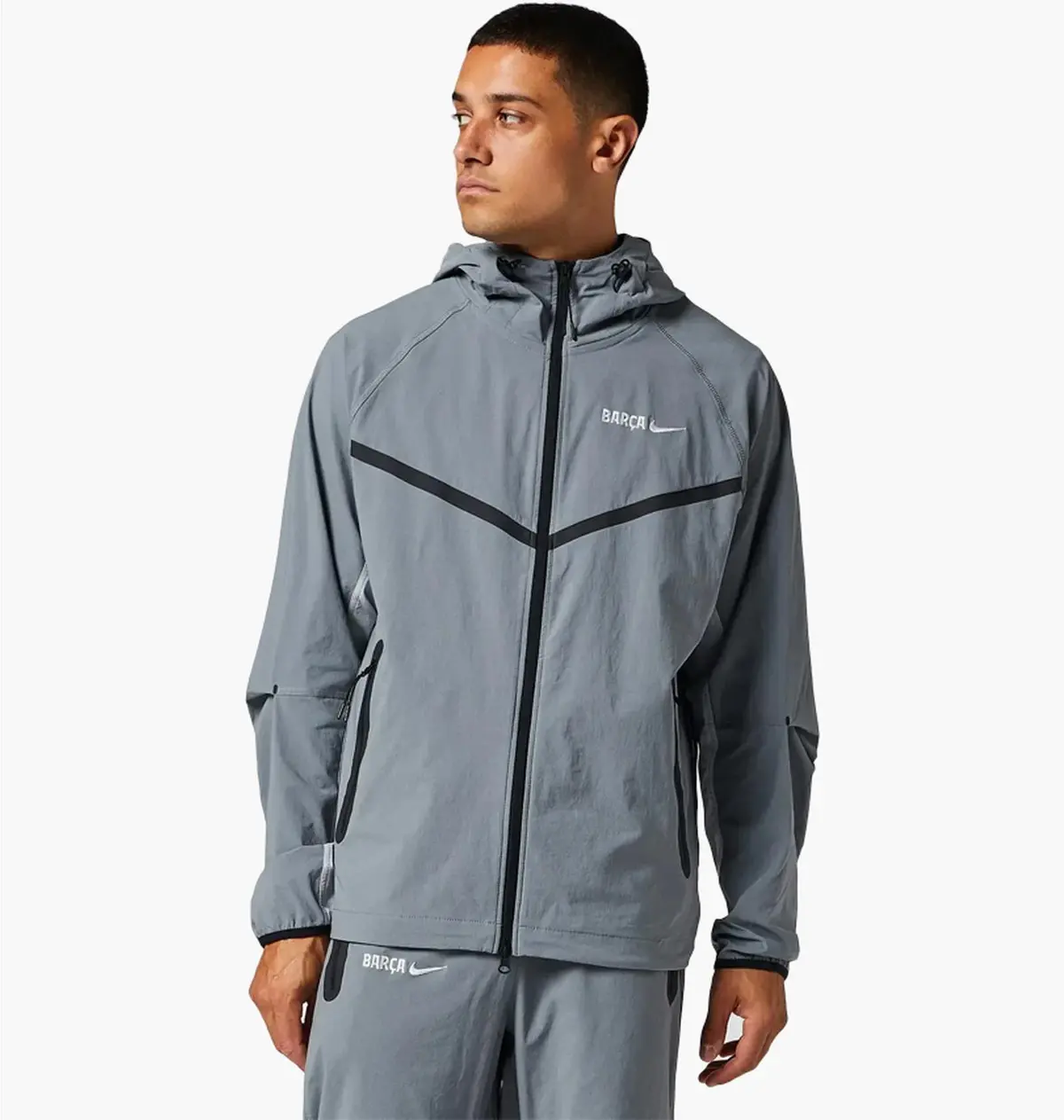 Ветровка мужскиая Nike Fcb M Nk Tch Wvn Wr Fz Jkt Wp Grey