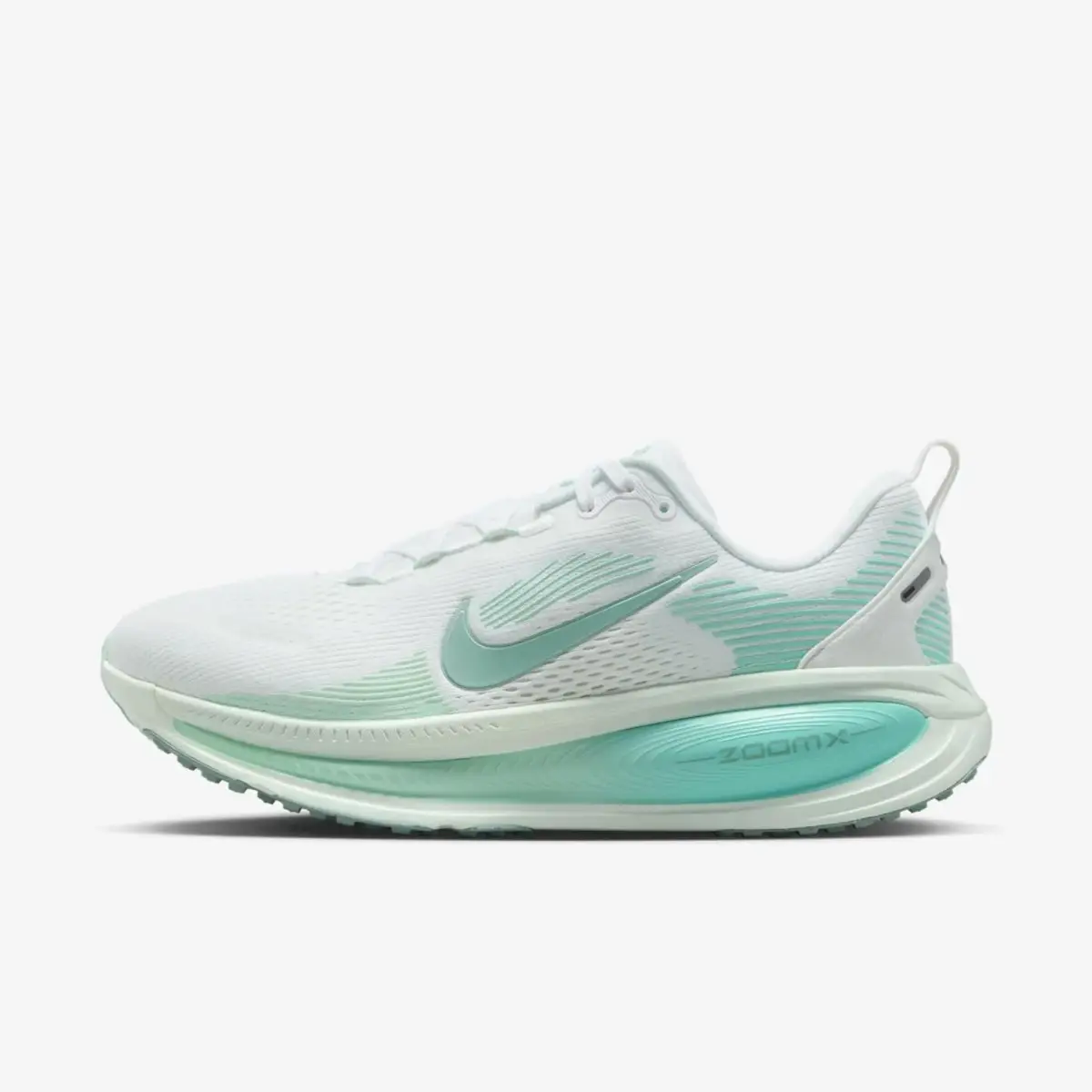 Кроссовки женские Nike Vomero 18