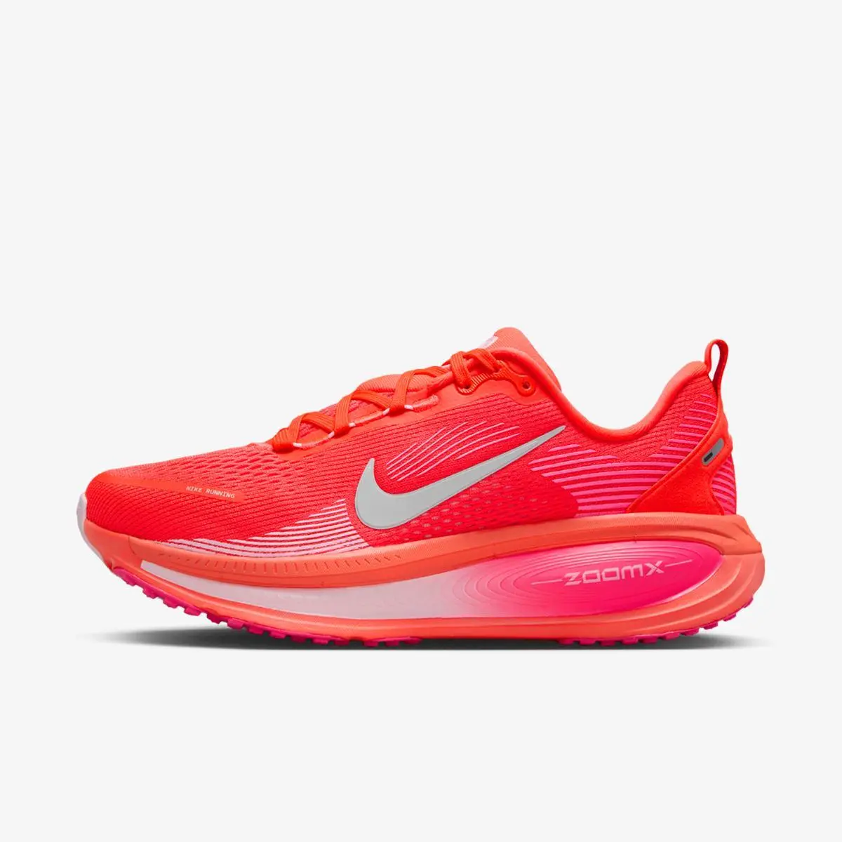 Кроссовки женские Nike Wmns Vomero 18 Bright Crimson / Hyper Pink