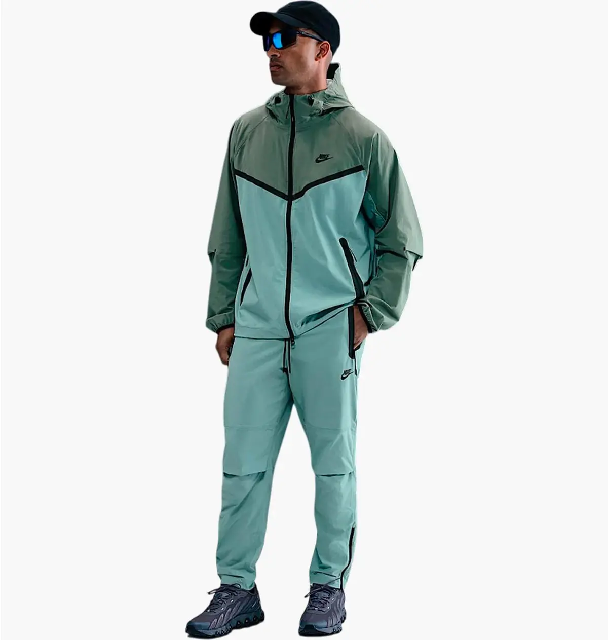 Брюки чоловічі Nike Tech Woven Green