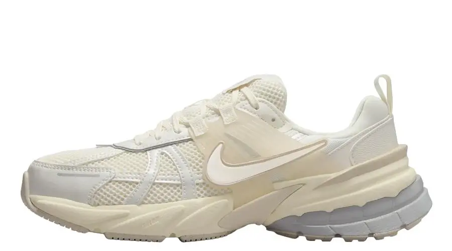 Кроссовки женские Nike V2k Run "Pale Ivory"