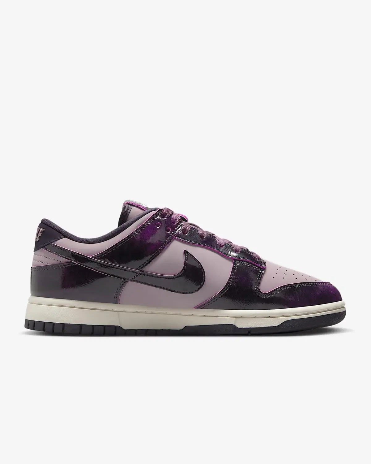 Кросівки унісекс Nike Dunk Low Se Panda Purple