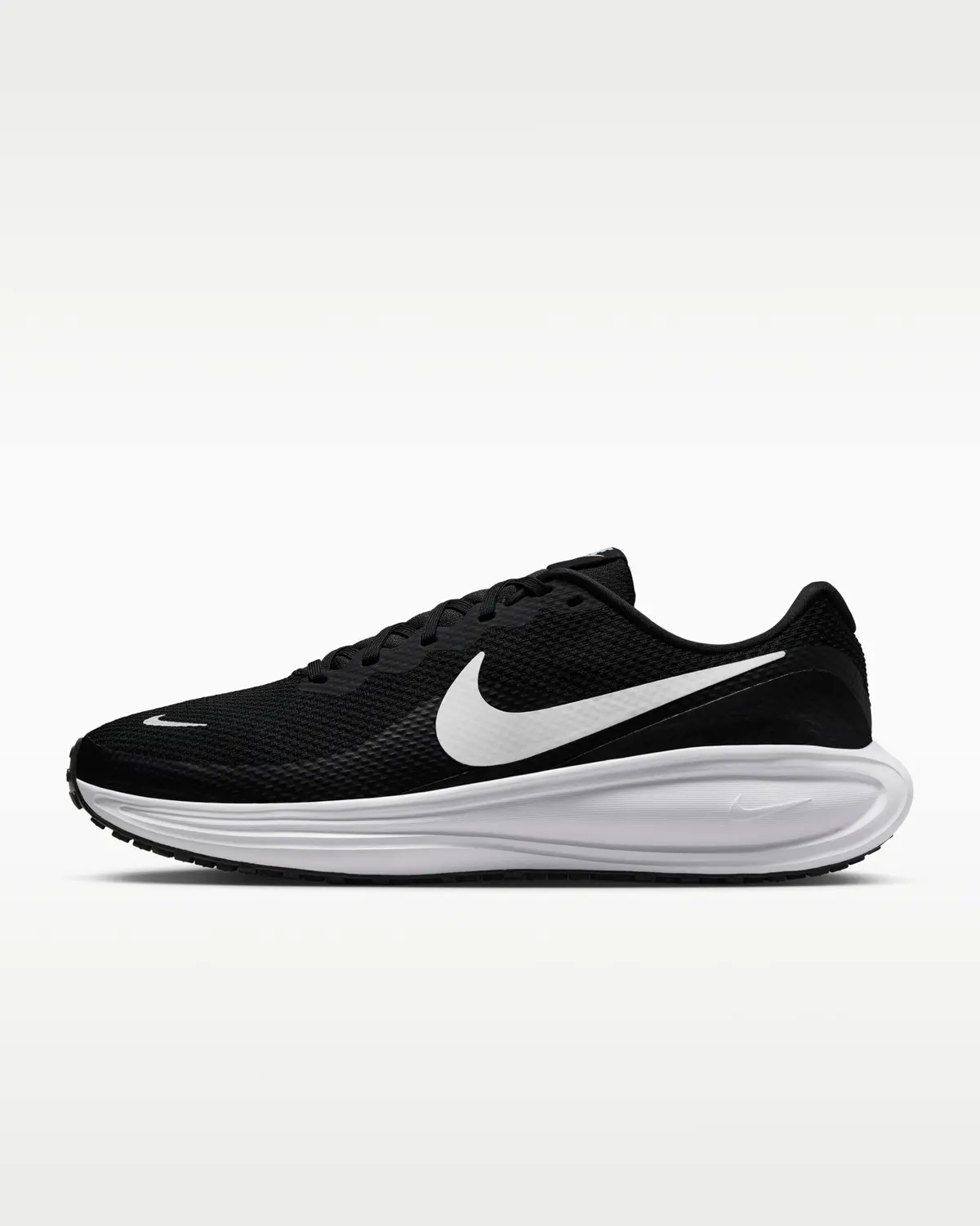 Кроссовки мужские Nike Revolution 8 Wide