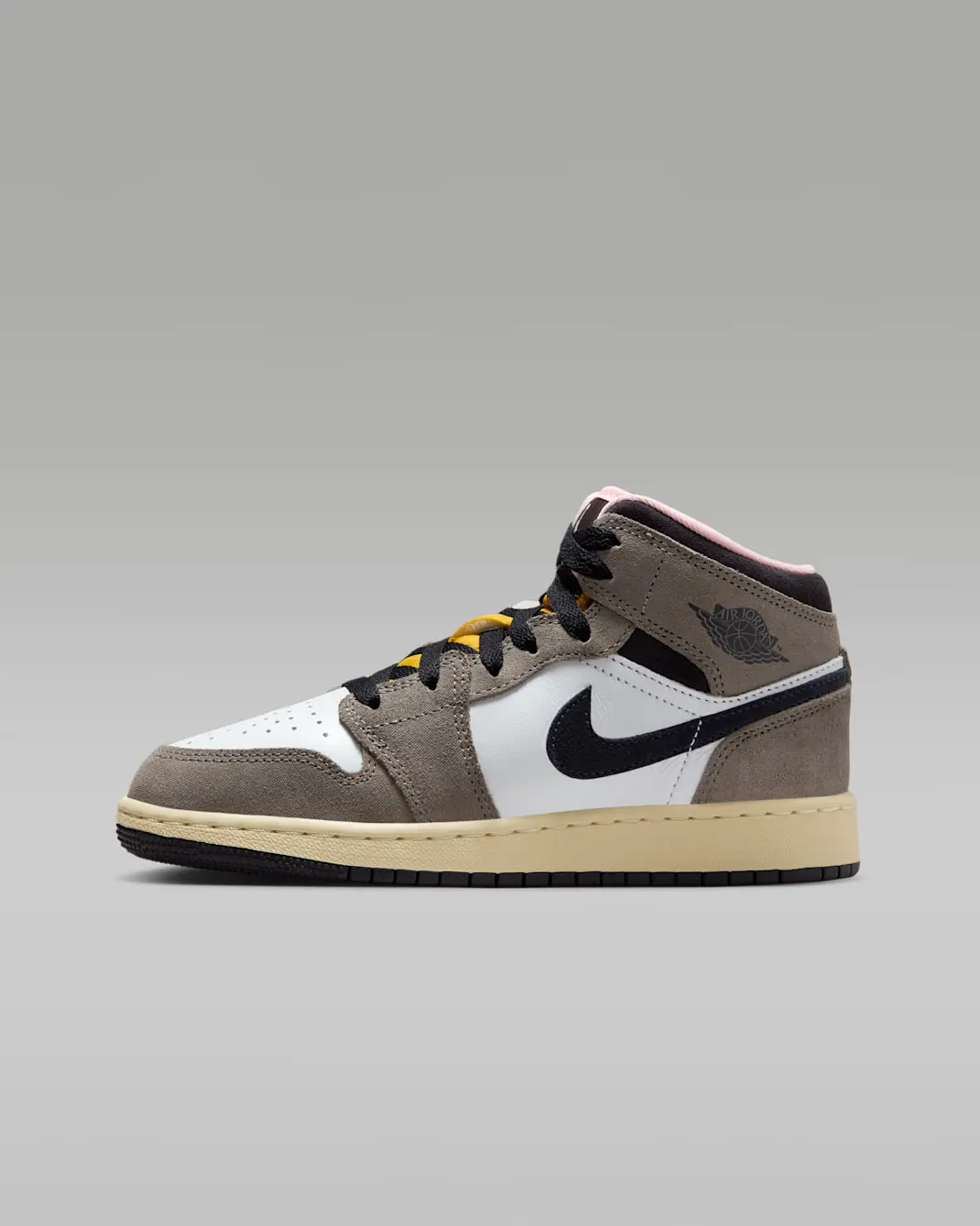 Кроссовки подростковые Jordan Air 1 Mid Se Gs