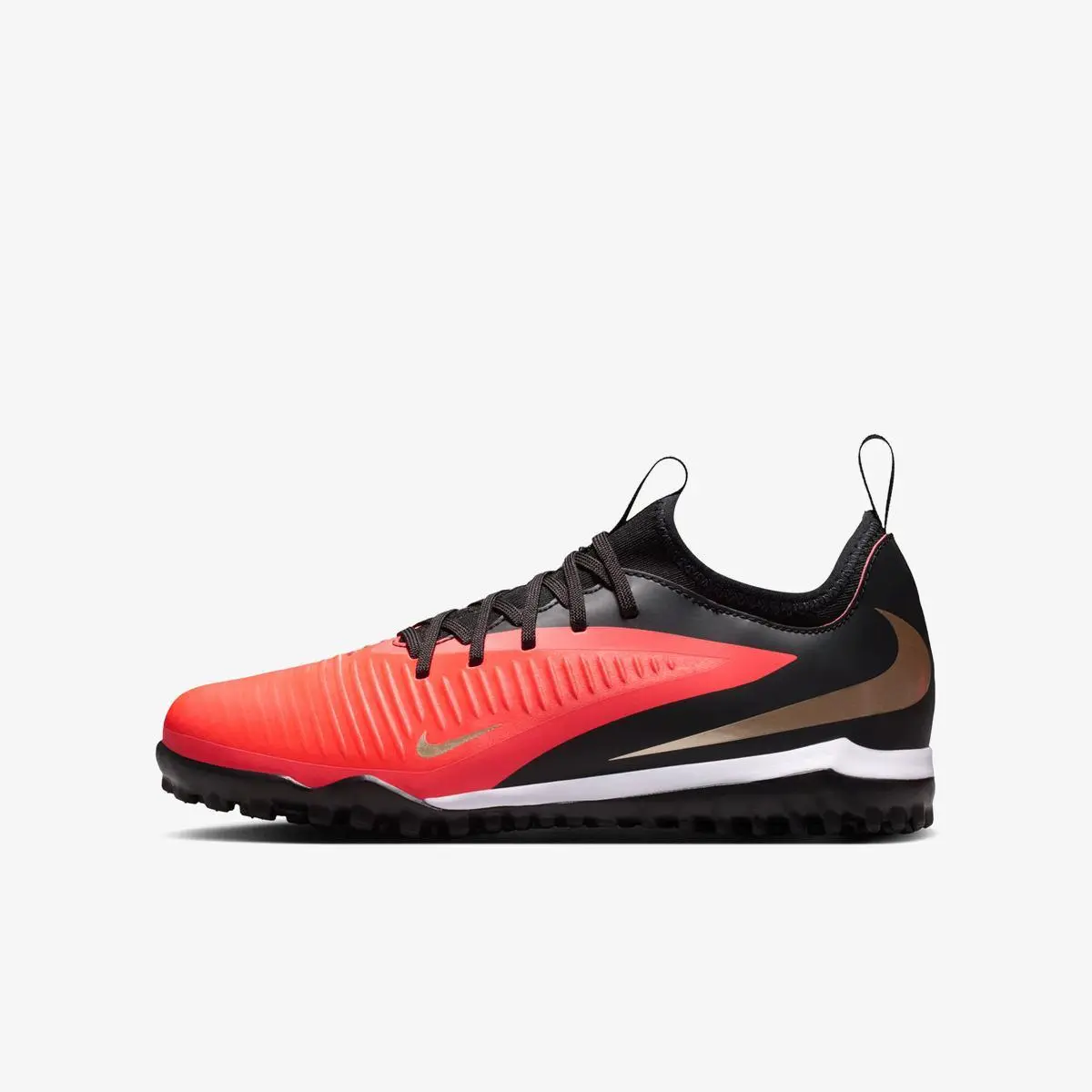 Бутси дитячі Nike Jr Phantom 6 Low Academy Tf