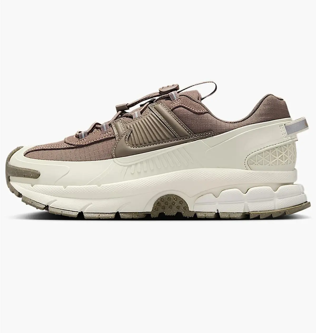 Кросівки жіночі Nike Zoom Vomero Roam