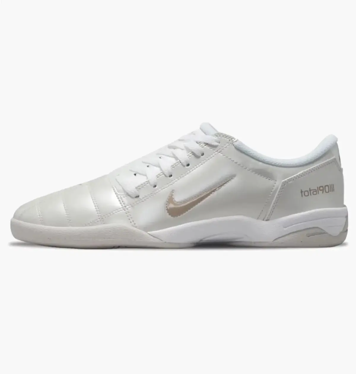 Футзалки чоловічі Nike Total 90 кольору металік HQ2851-002