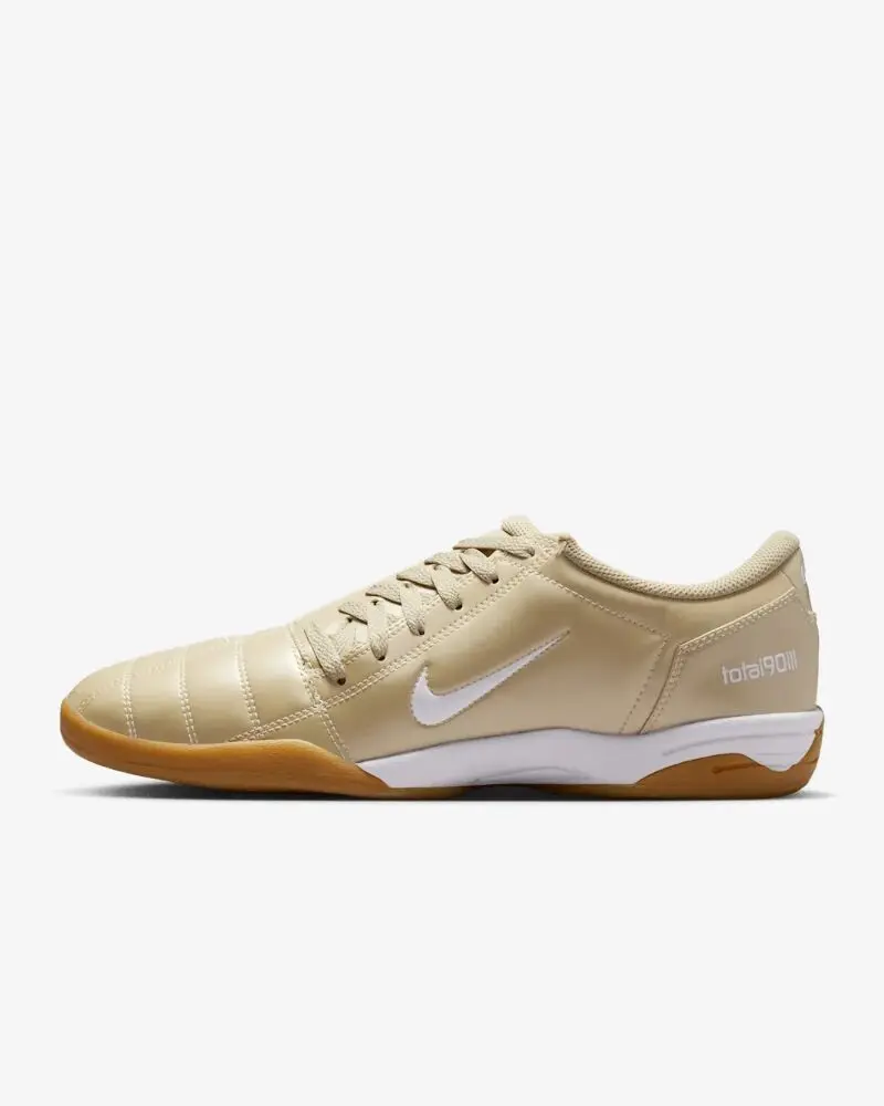 Кросівки чоловічі Nike Total 90 III
