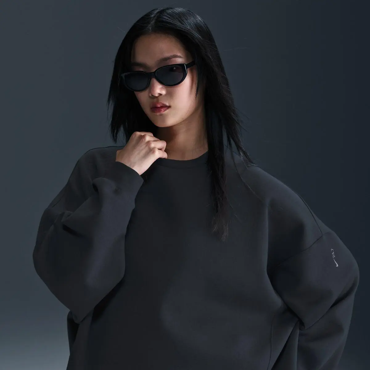 Кофта женские Nike W Nk 24.7 Dri-Fit Crew Soft Knit