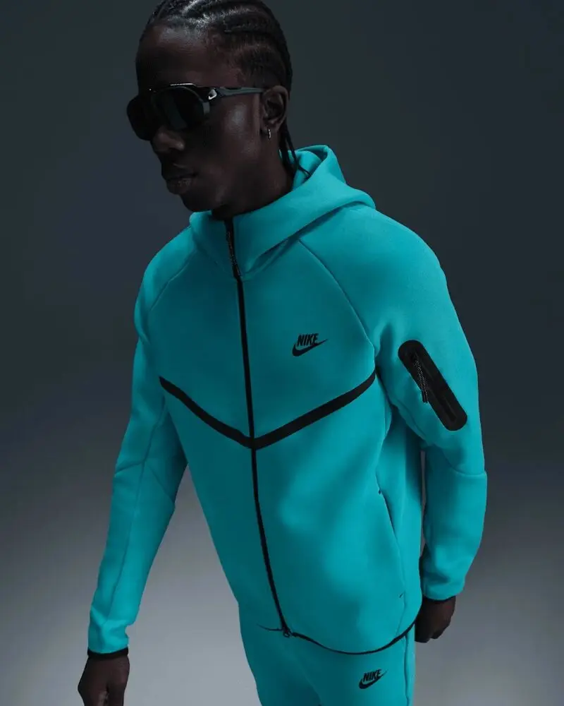 Спортивный костюм мужской Nike Tech Full-Zip Windrunner зеленый HV0949-345-+-HV0959-010