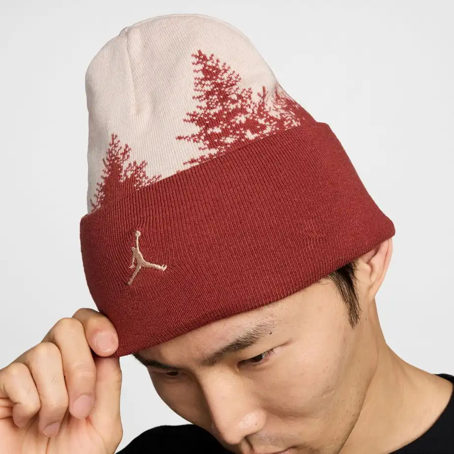 Шапка Jordan Peak Beanie