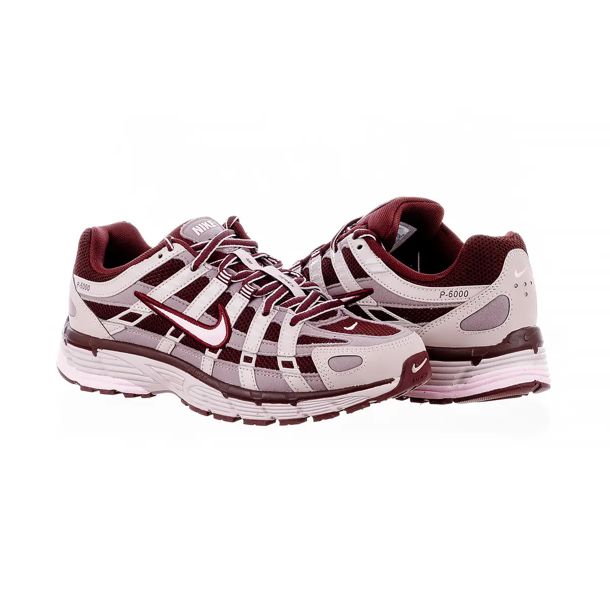 Кросівки жіночі Nike P-6000