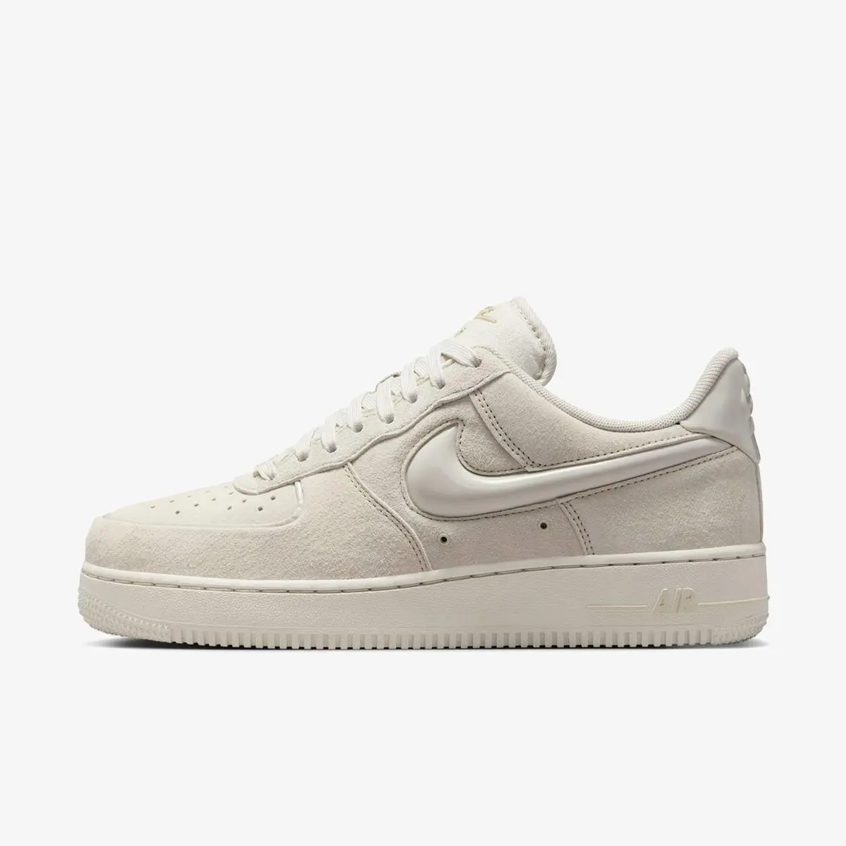Кросівки жіночі Nike Wmns Air Force 1 07 Suede Pack Light Bone