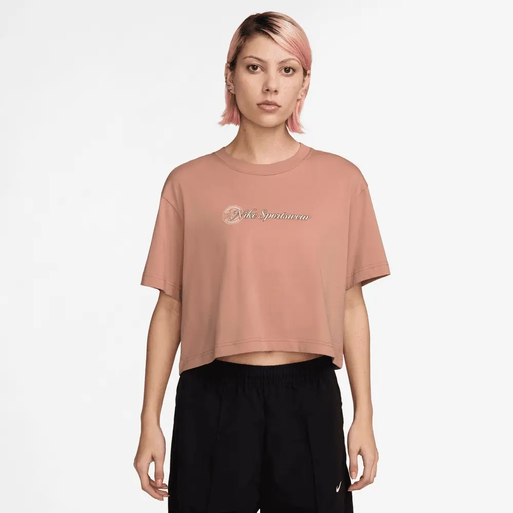 Футболка жіноча Nike Sportswear Club Crop Tee