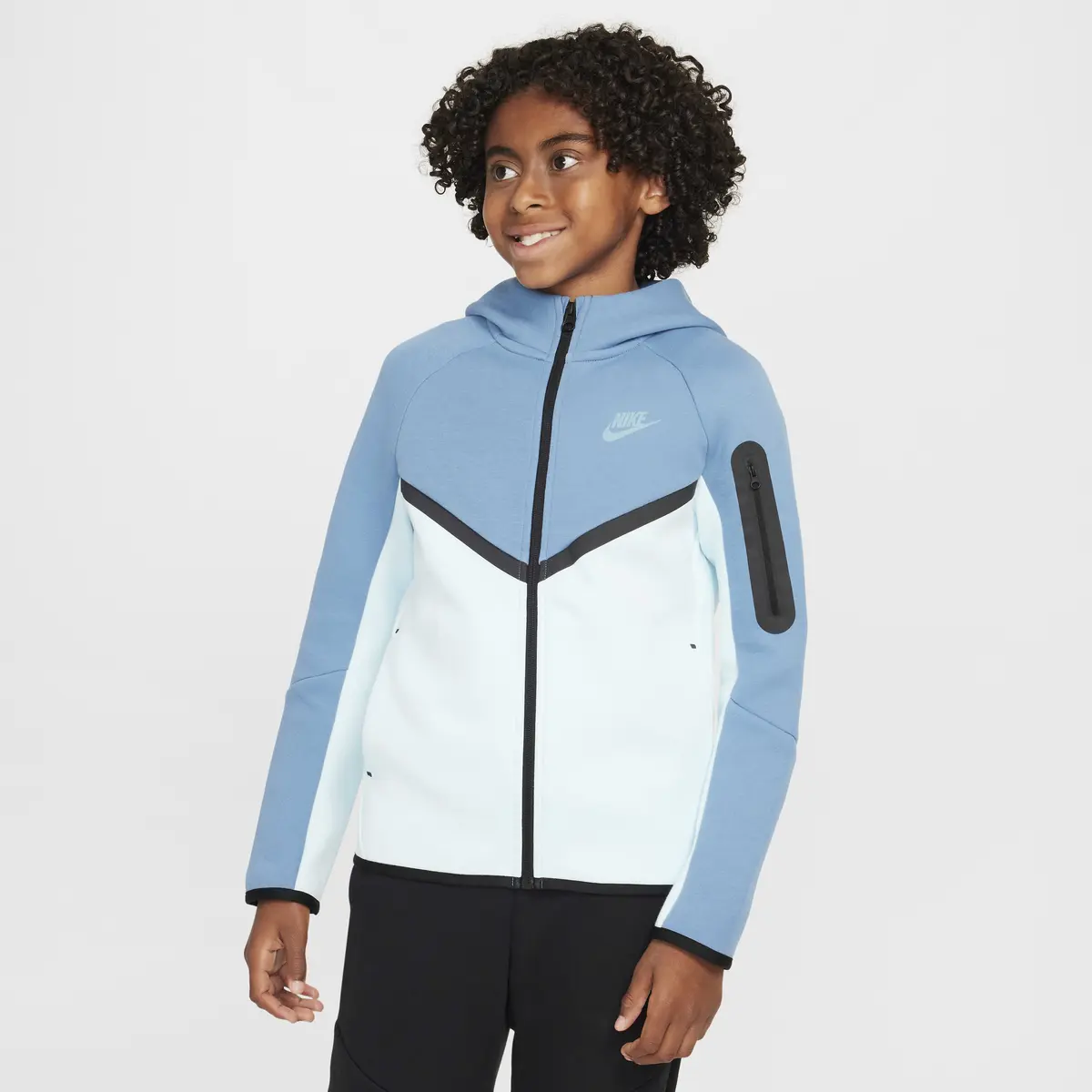 Свитер подростковый Nike Sportswear Tech Fleece Full-Zip Hoodie
