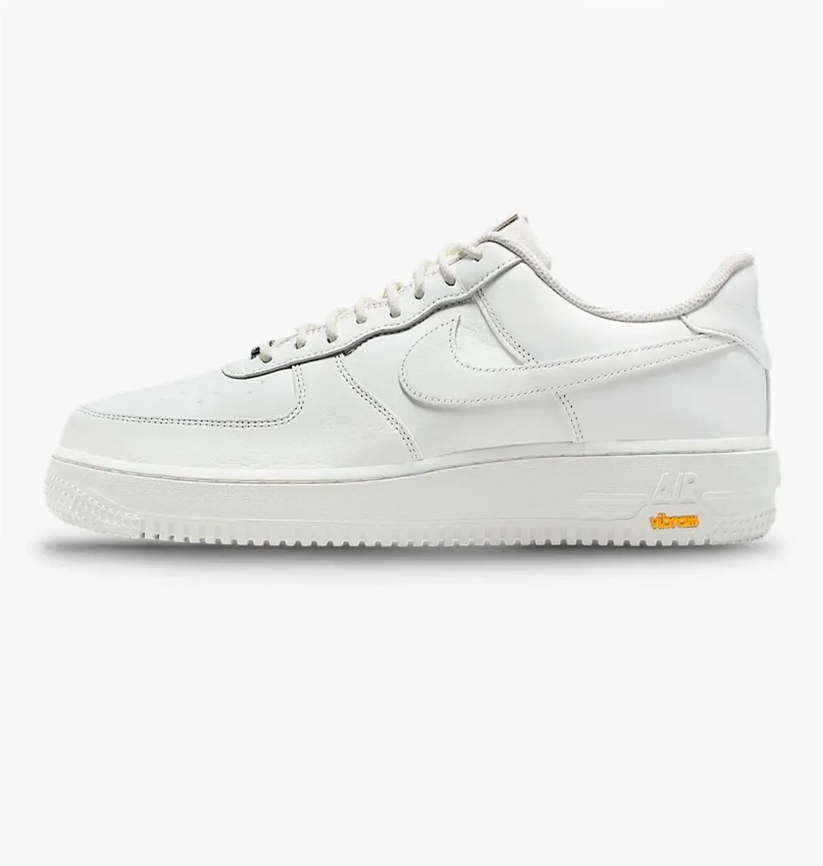Кроссовки мужские Nike Air Force 1 Gore-Tex Vibram White