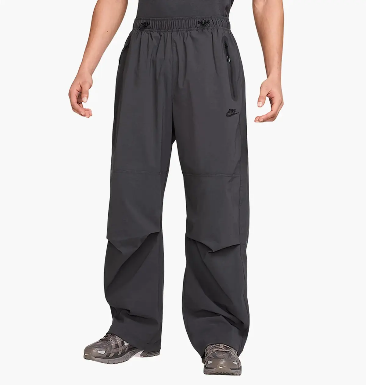 Брюки чоловічі Nike Tech Men's Oversized Woven