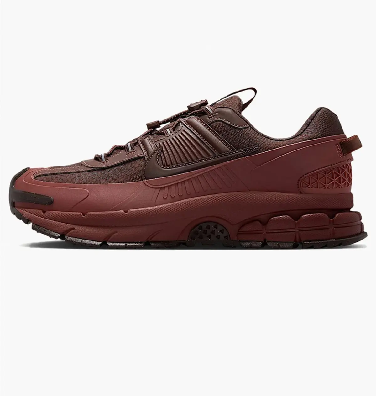 Кросівки чоловічі Nike Zoom Vomero Roam Brown