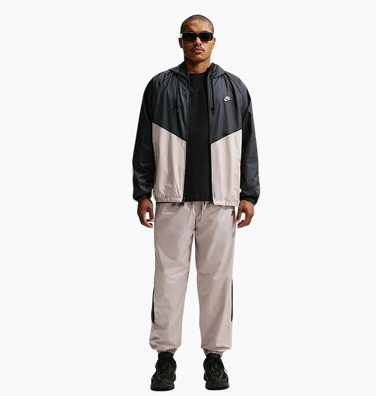Брюки чоловічі Nike Windrunner Lined Pants Beige/Black