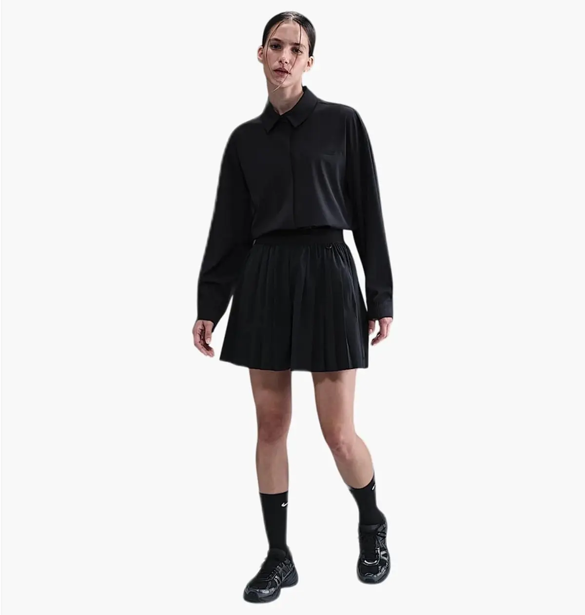 Платье женское Nike 24.7 Perfect Stretch Womens Dri- F I T High- Waisted Loose Pleated Shorts Black