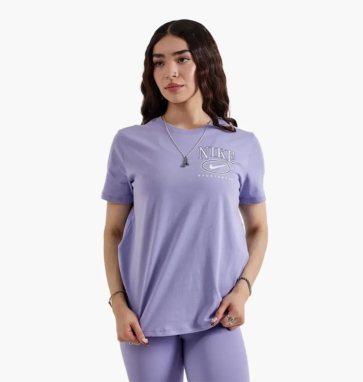 Футболка жіноча Nike Sportswear Club Short-Sleeve T-Shirt
