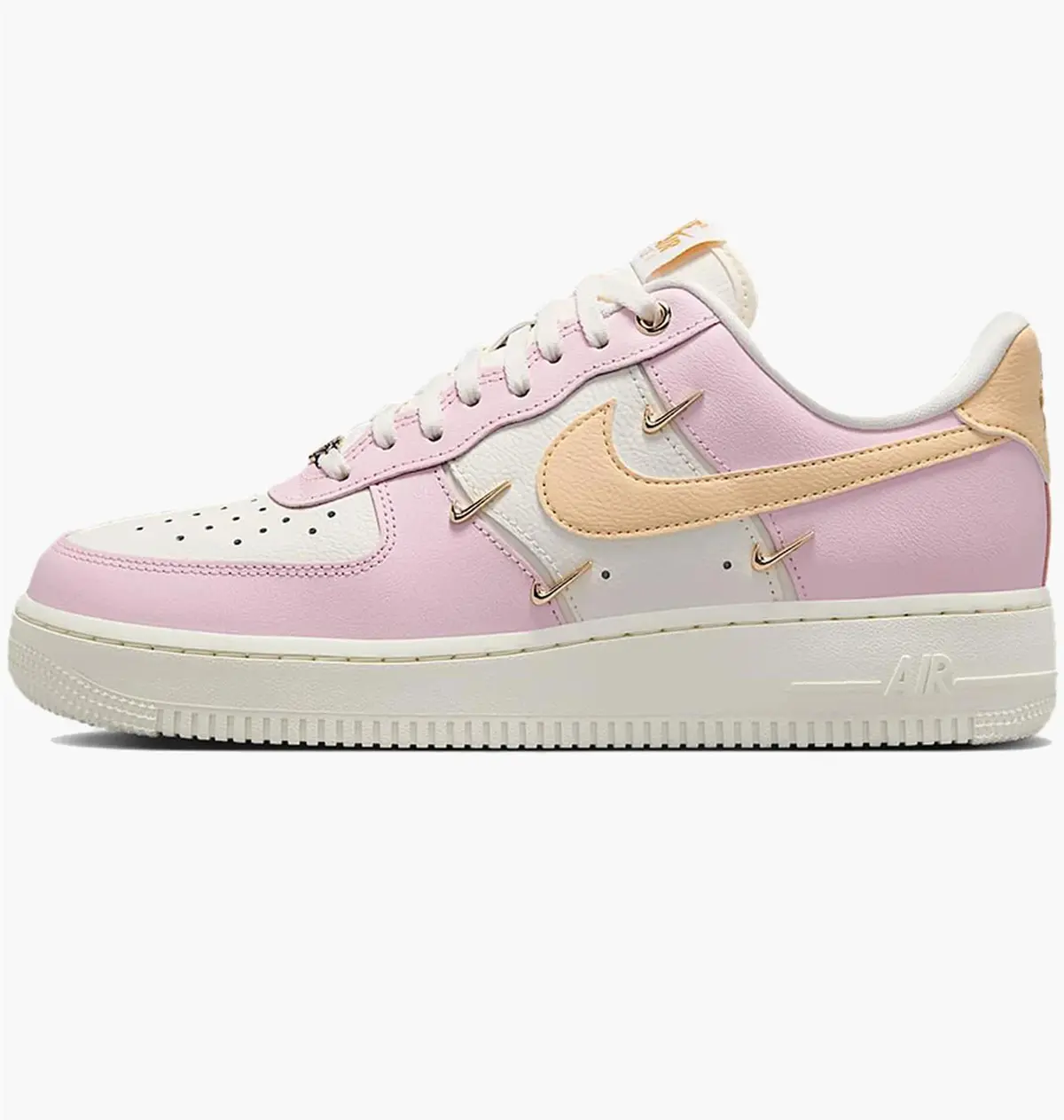 Кросівки жіночі Nike Аir Force 1 `07 Lx