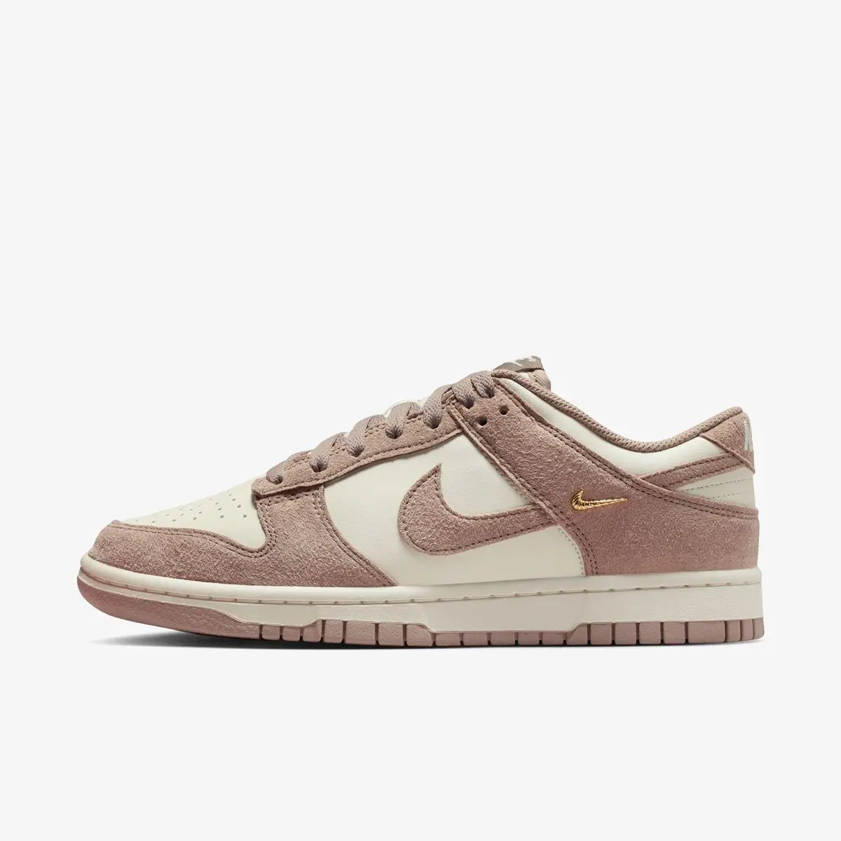 Кросівки жіночі Nike Wmns Dunk Low Malt