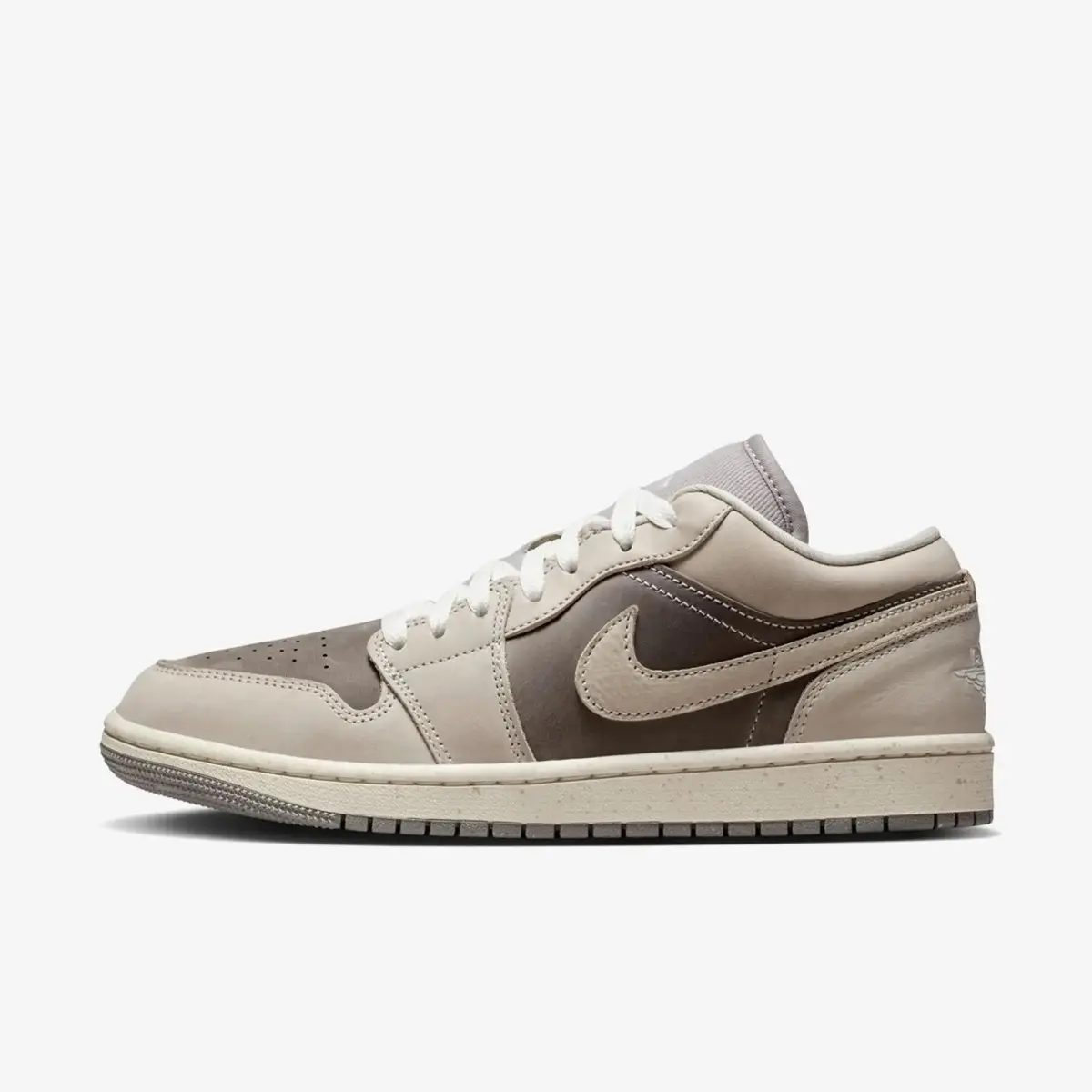 Кроссовки женские Jordan 1 Low Se