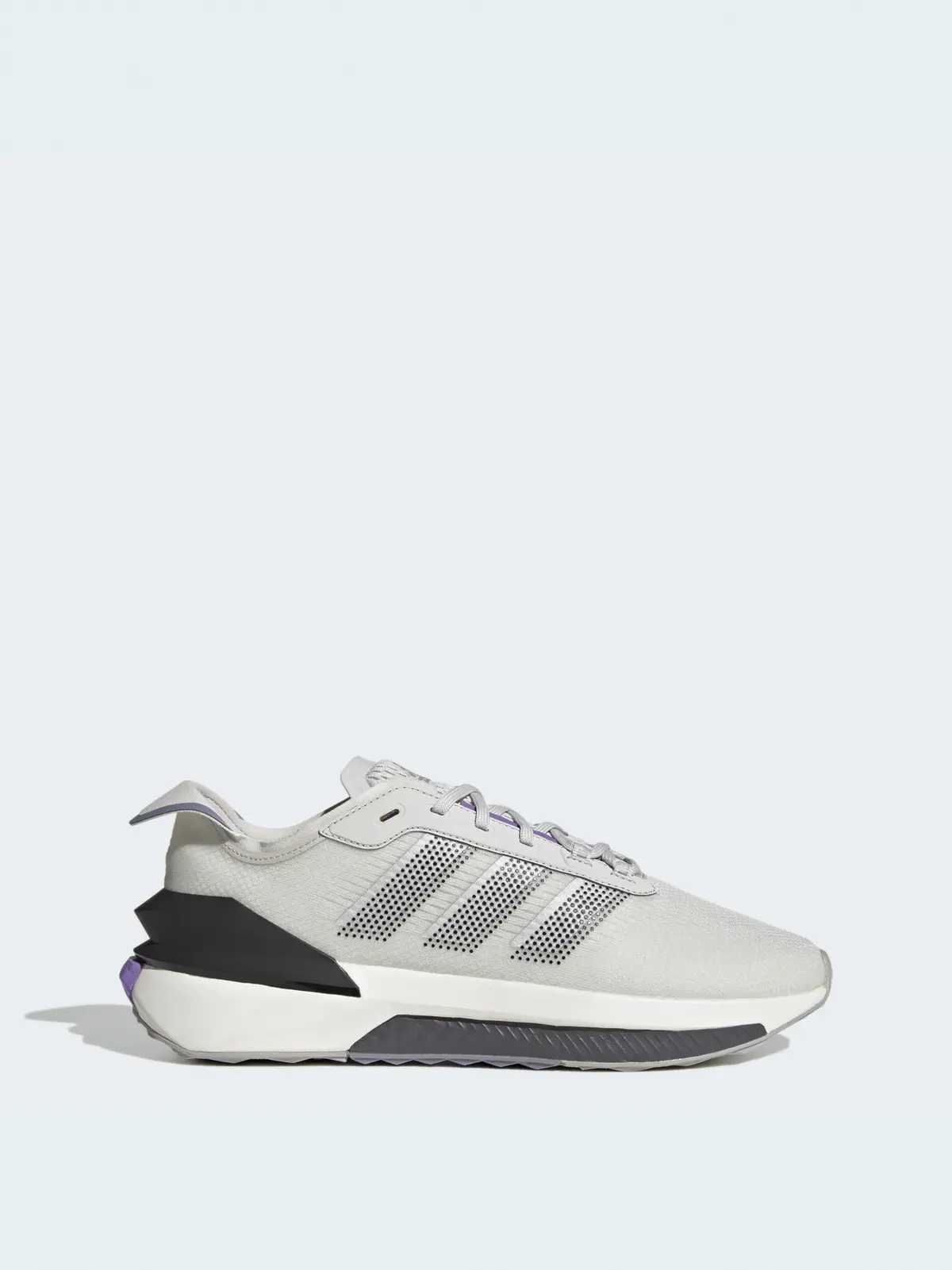 Кроссовки женские Adidas Avryn