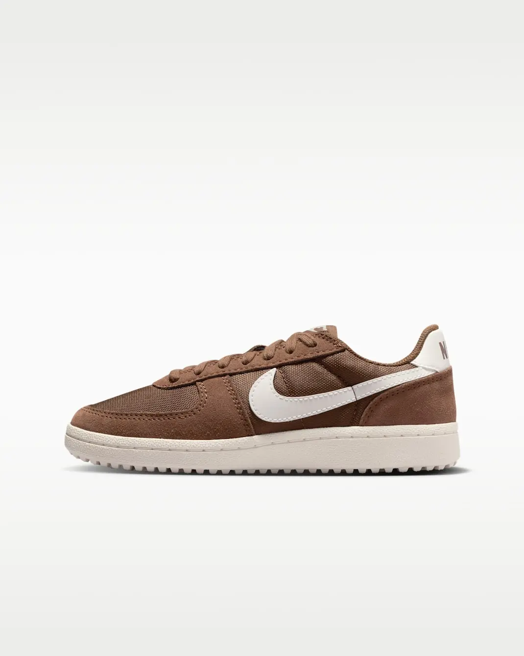 Кроссовки подростковые Nike Field General
