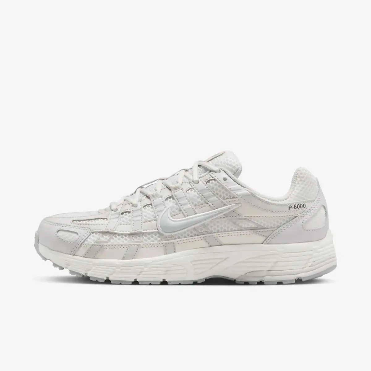 Кросівки жіночі Nike P-6000 Se