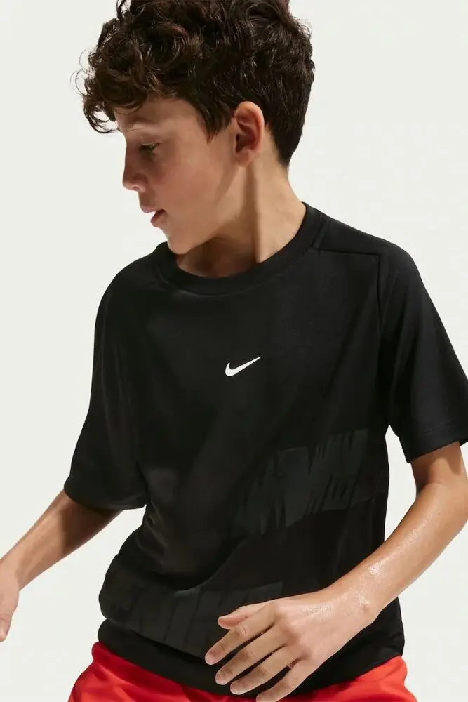 Футболка дитяча Nike Multi Dri-FIT чорна IF2474-010