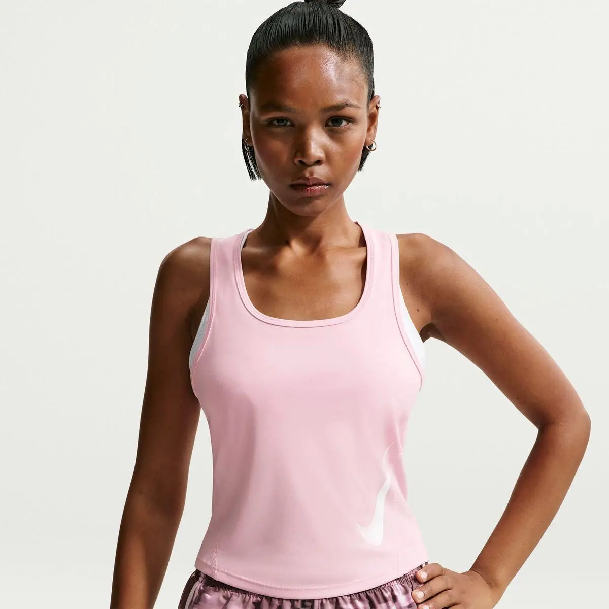 Майка жіноча Nike W Nk Tempo Swoosh Run Df Tank