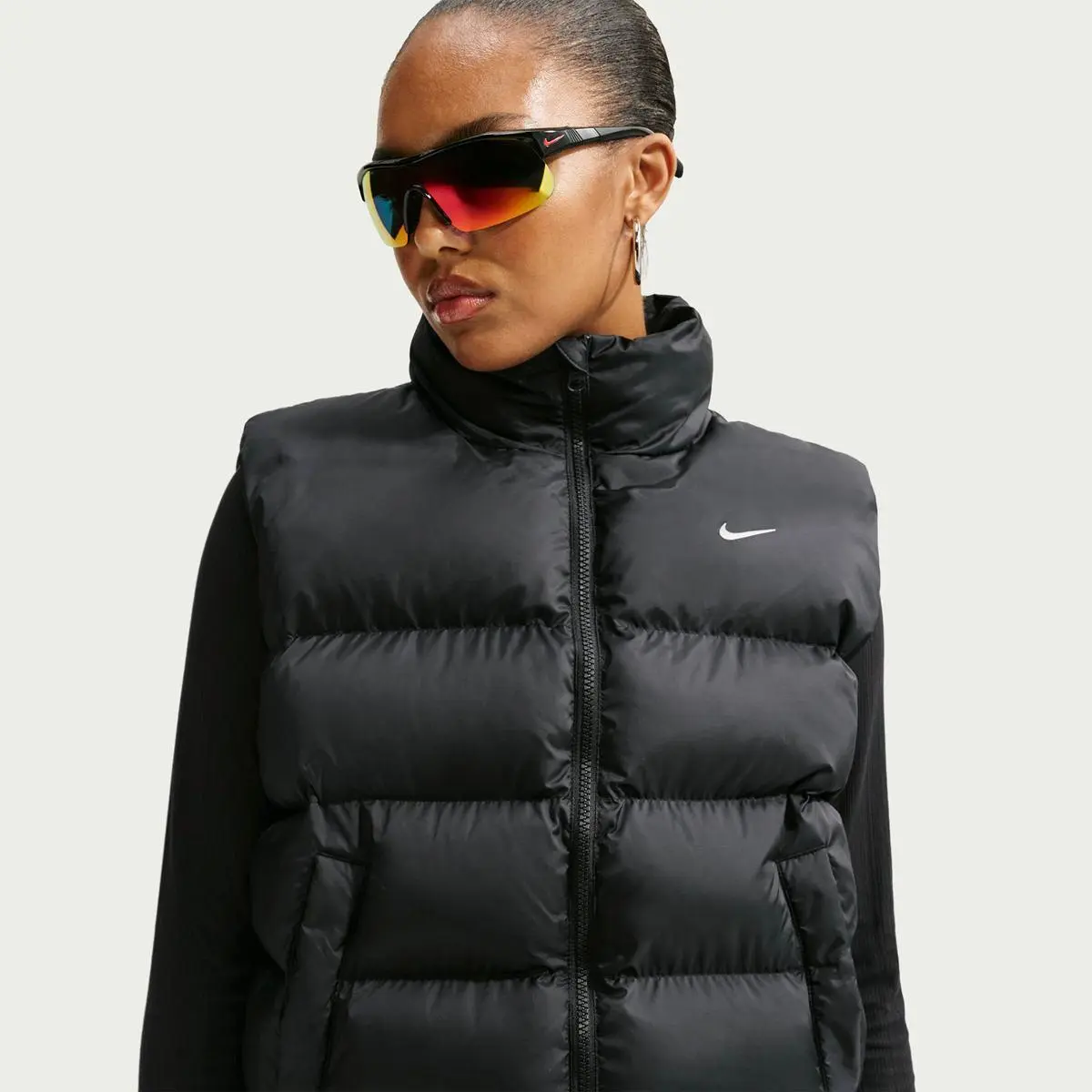 Жилетка женская Nike W Nk Therma-Fit Syn Classic Vest «Black»