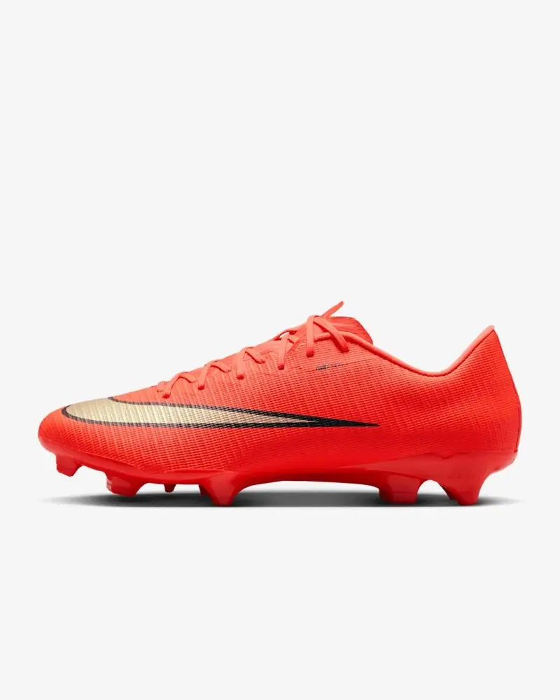 Бутсы мужские Nike Vapor 17 Academy FG/MG красные IF8517-600