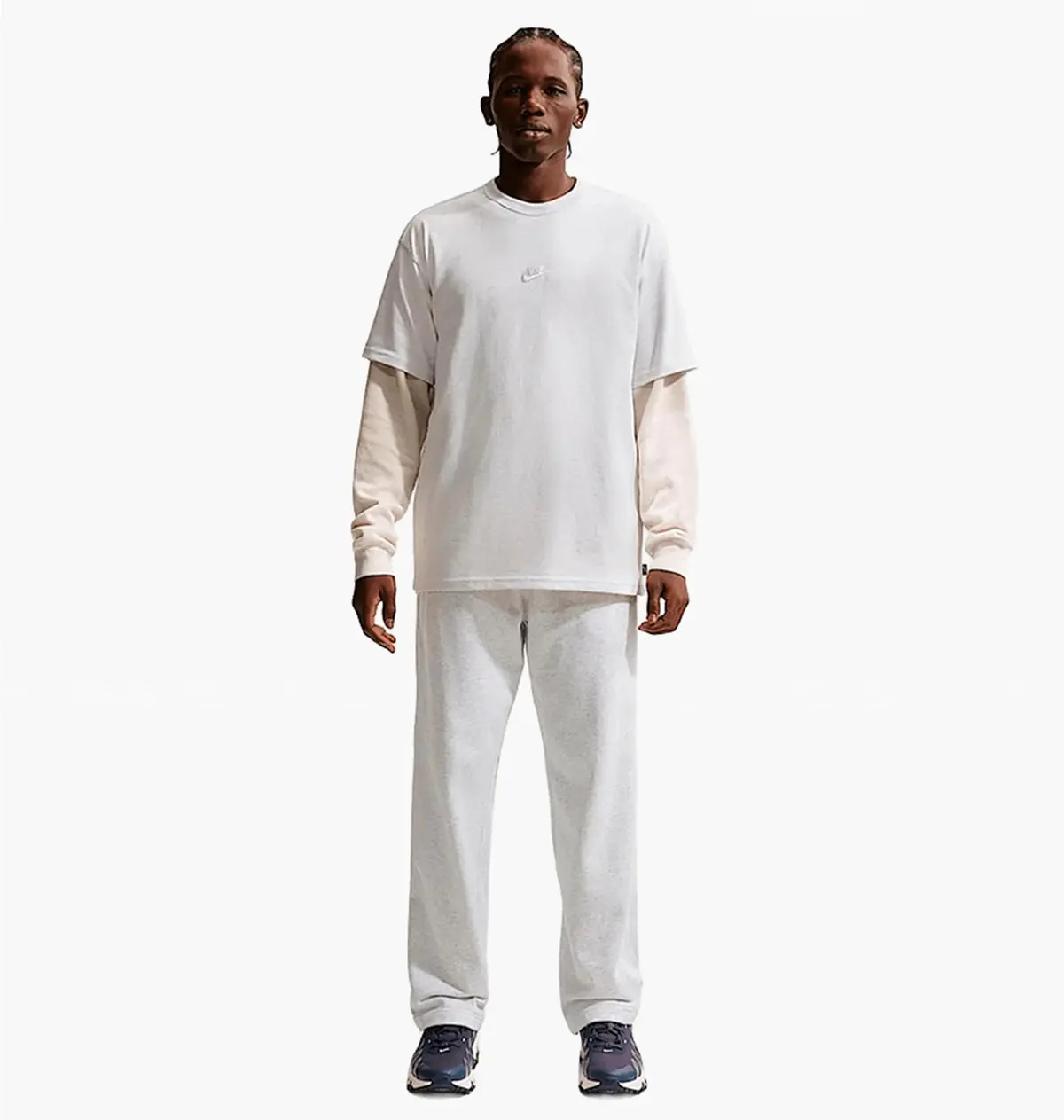 Футболка чоловіча Nike Sportswear Premium Essential Tee White