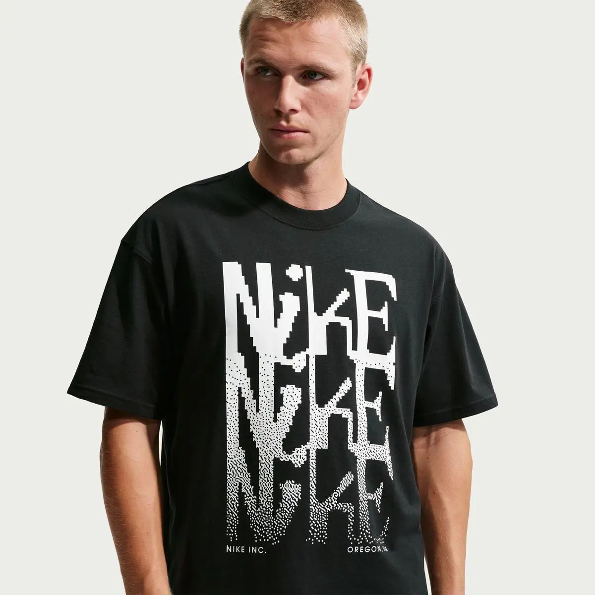 Футболка чоловіча Nike U Nsw Tee Lse Nike