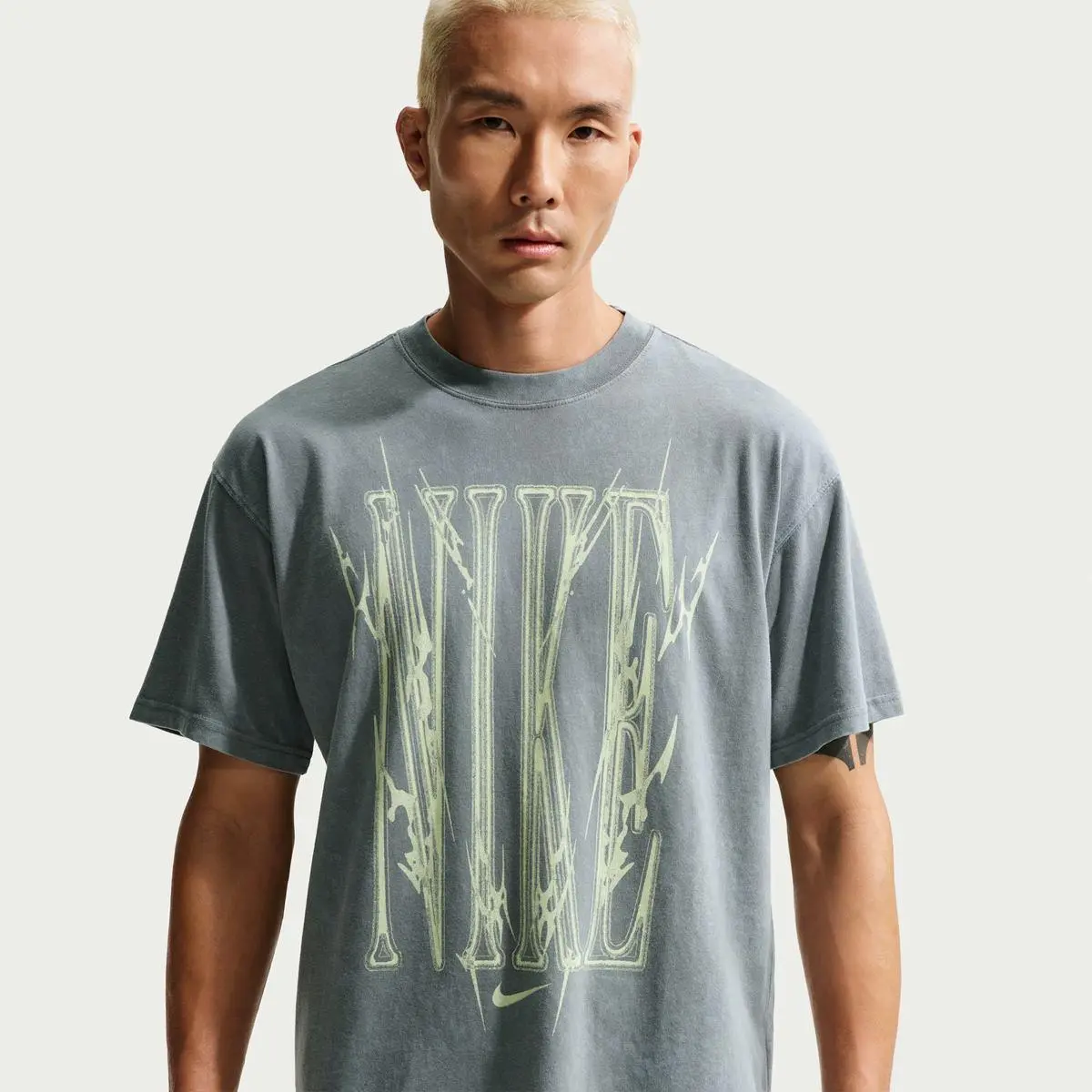 Футболка чоловіча Nike M Nk Tee Lse Train Verb