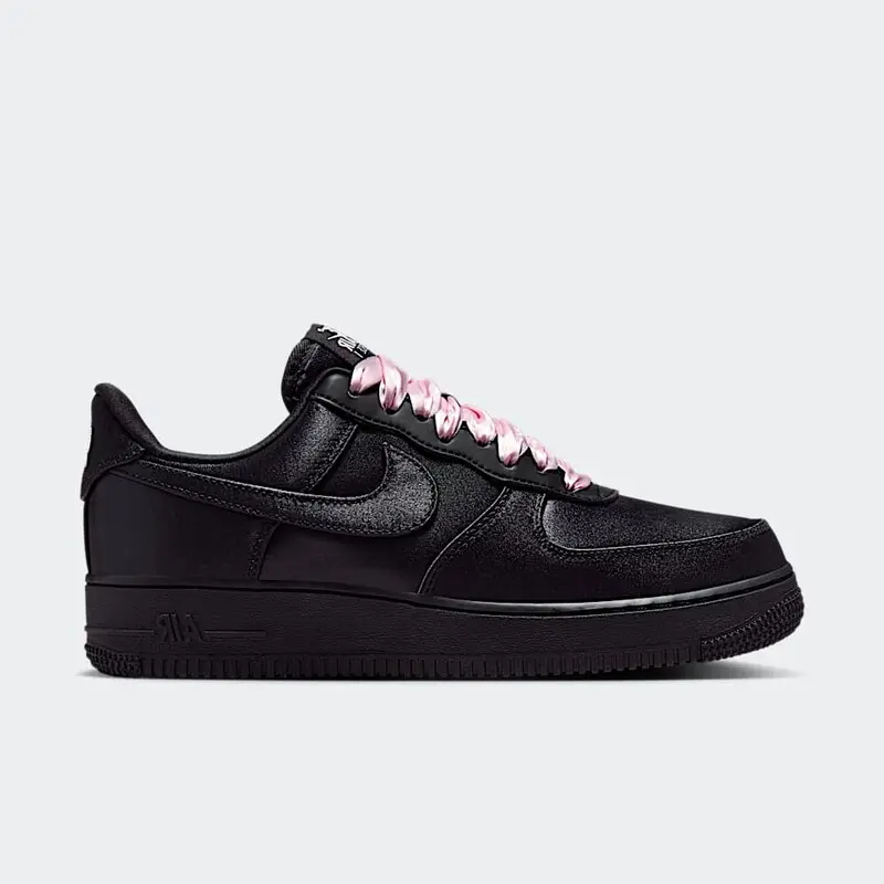 Кросівки жіночі Nike Air Force 1