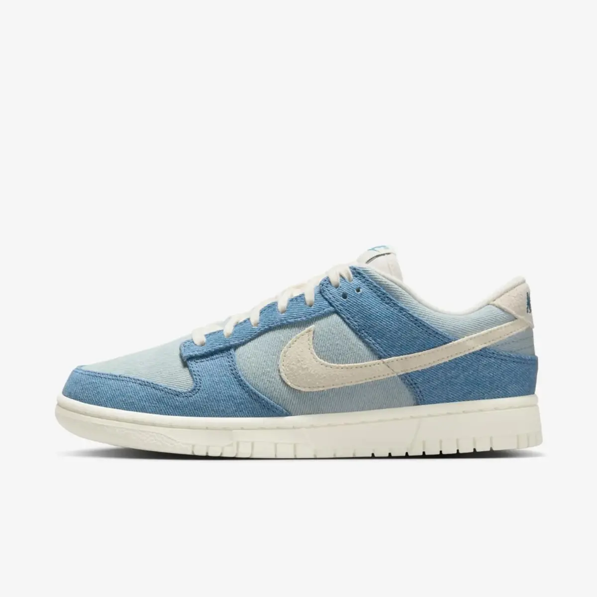 Кросівки жіночі Nike Dunk Low