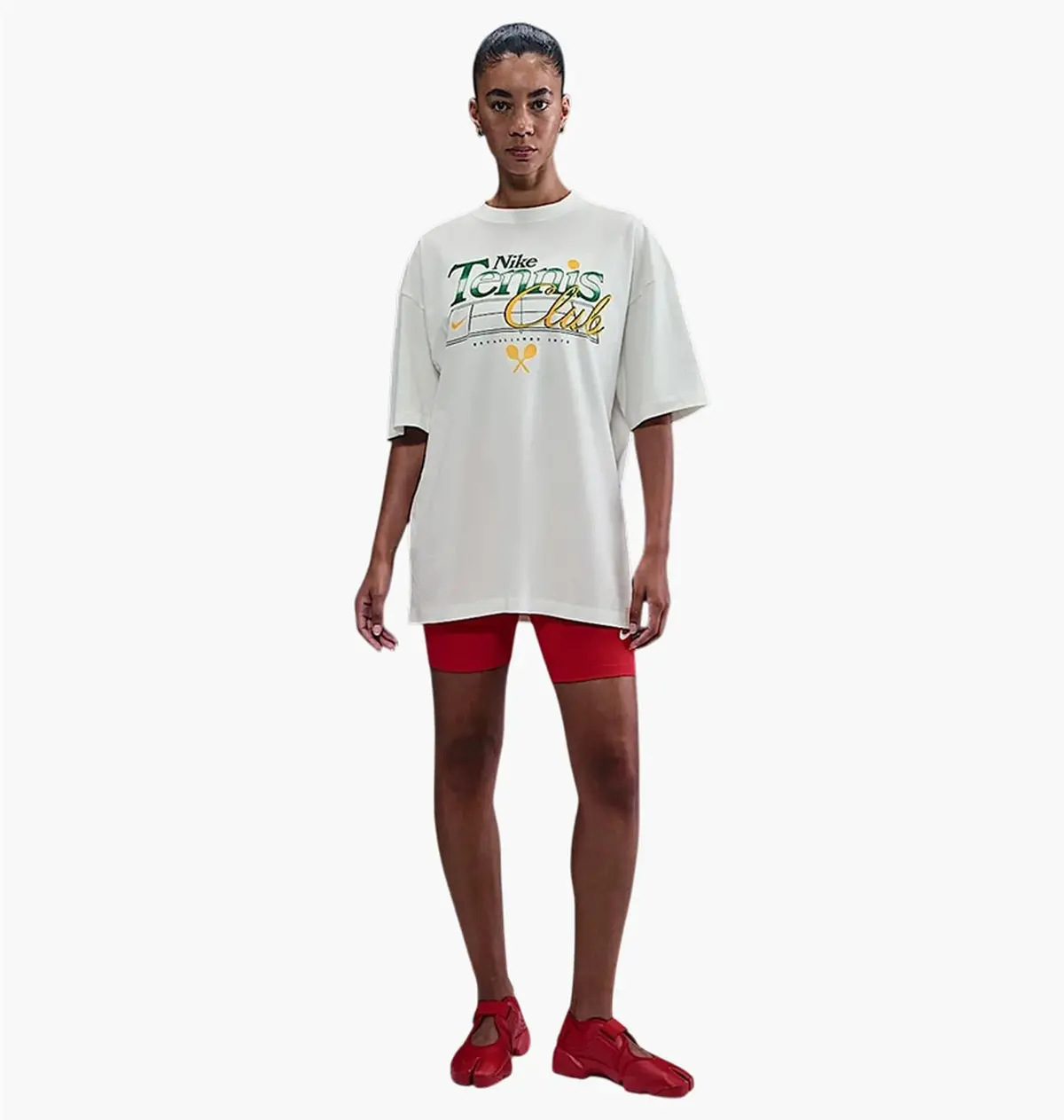 Футболка жіноча Nike Sportswear Womens Oversized Graphic T-Shirt Beige