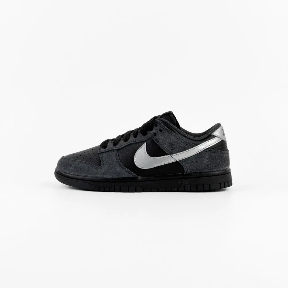Кросівки жіночі Nike Dunk Low