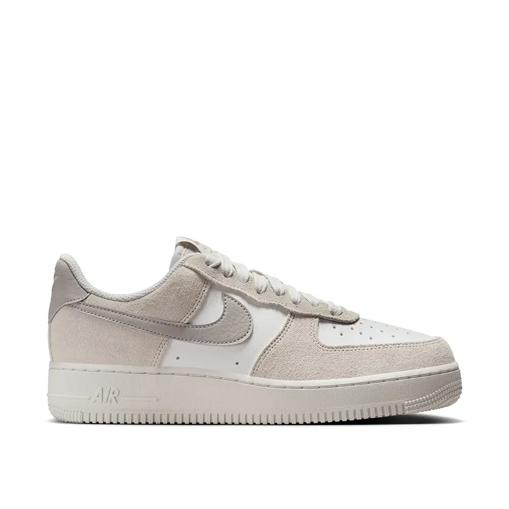 Кросівки жіночі Nike W Air Force 1 Lo