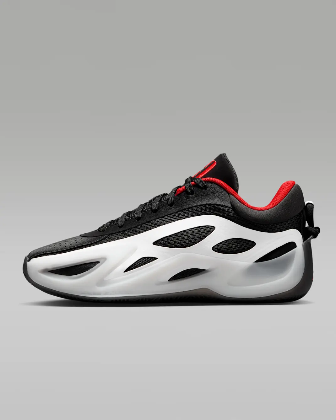 Кроссовки женские Jordan Heir Series 2
