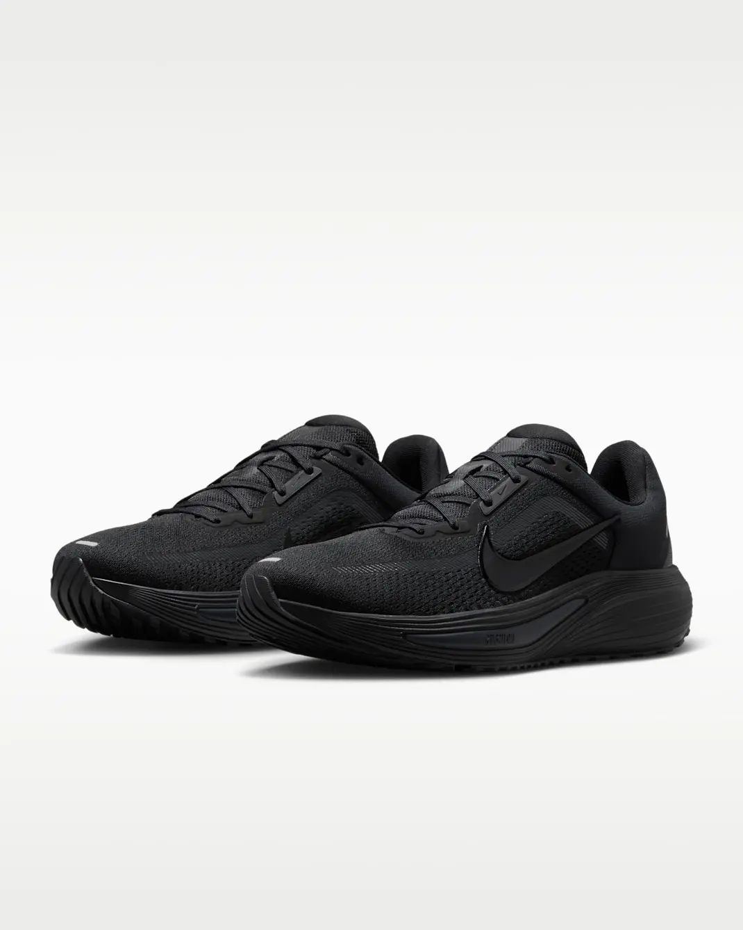 Кроссовки мужские Nike Quest 7
