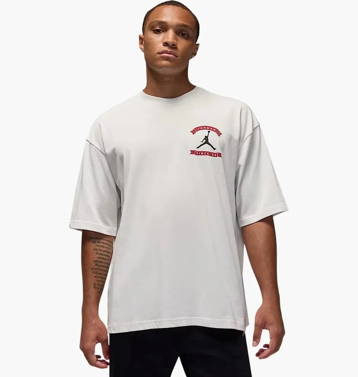 Футболка мужская Jordan Reissue Oversized Graphic бежевая IM7945-107