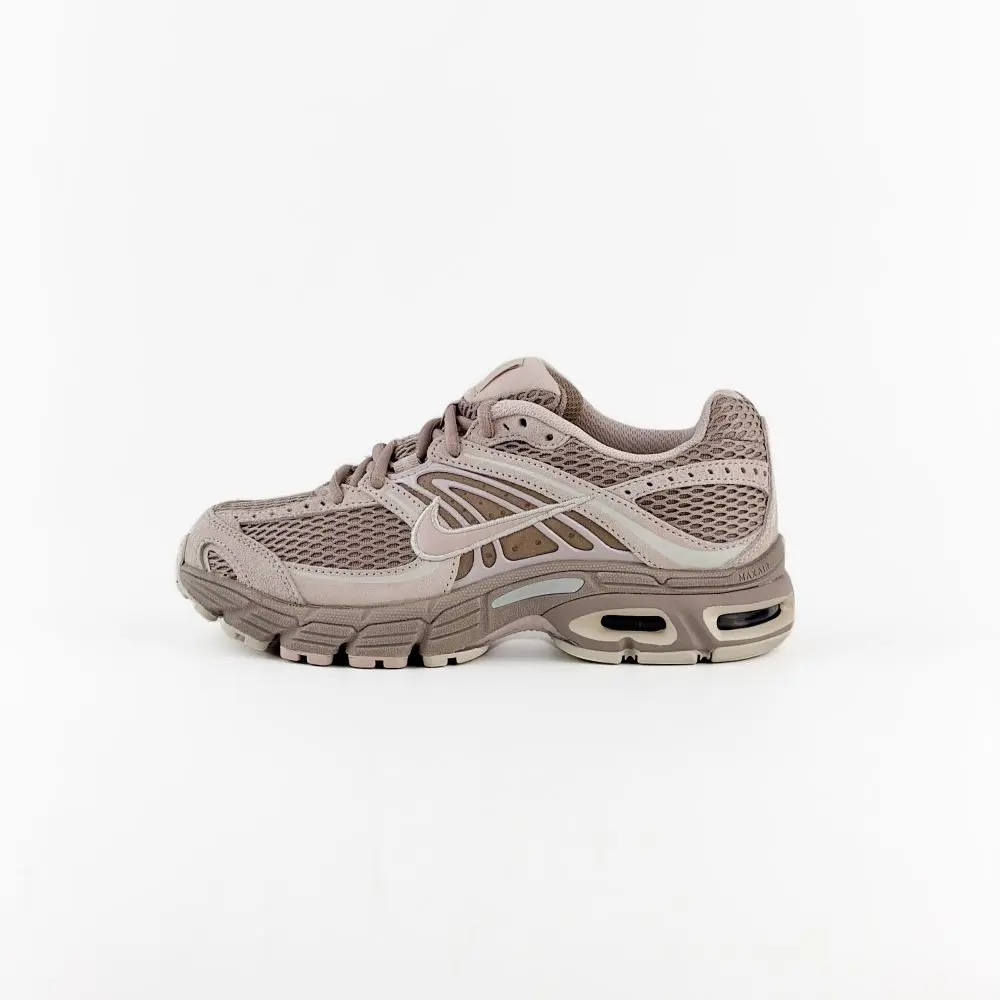 Кросівки унісекс Nike Air Max Moto 2K