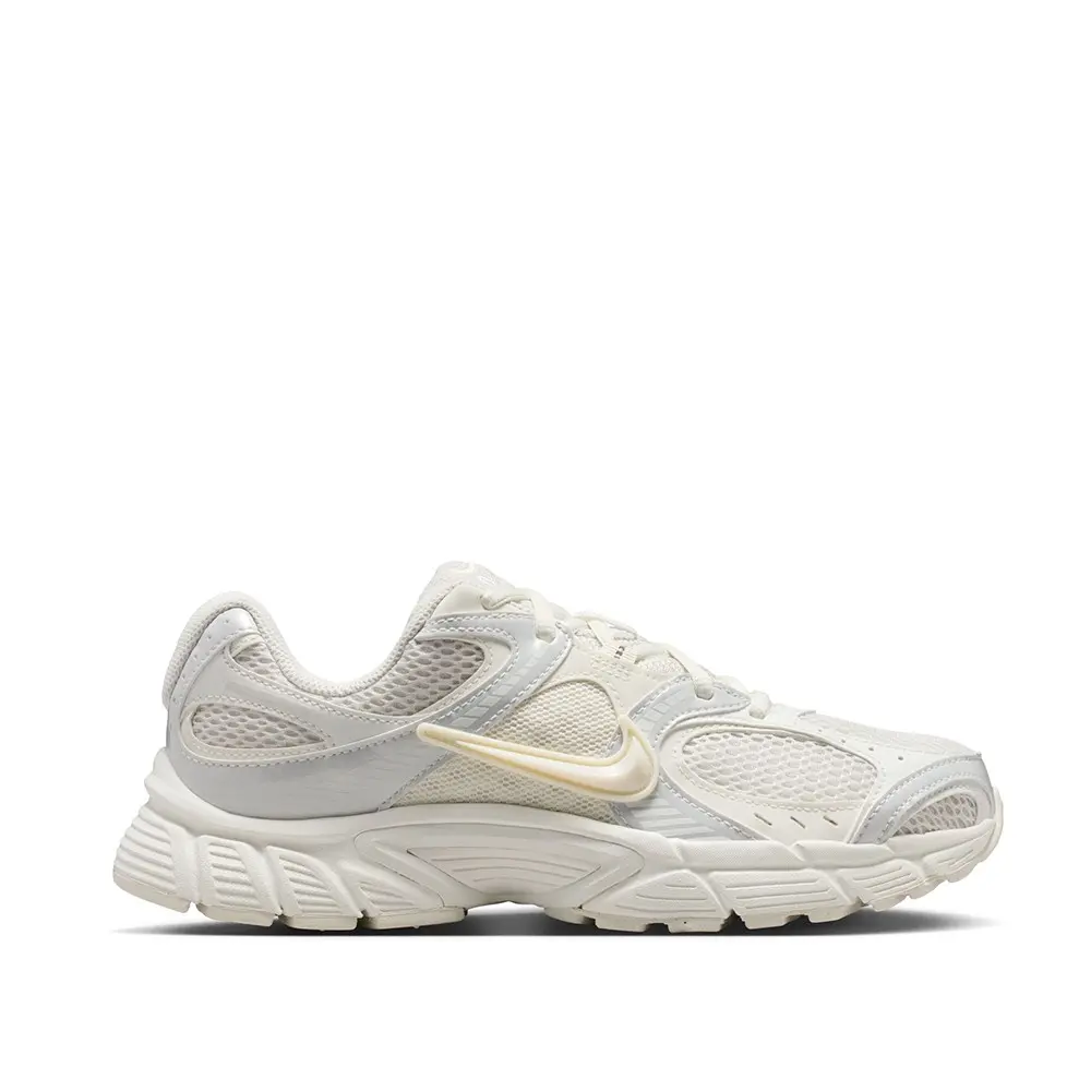 Кросівки жіночі Nike W V5 Rnr Sib